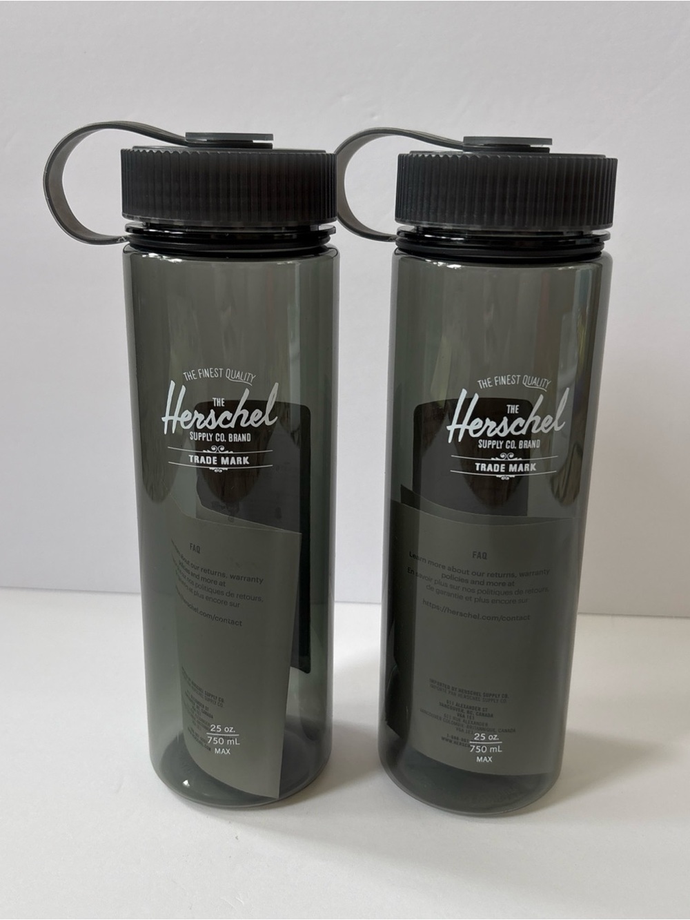 Lot Of 2 Herschel Classic Water Bottle 25oz 750ml Black Logo Hike Run Pilates